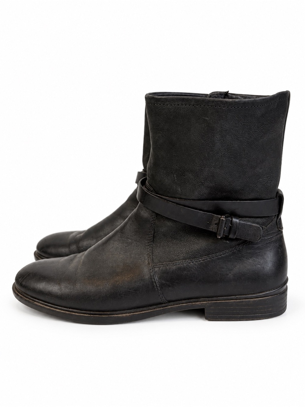 Ecco Black Leather Bootie Winter Boots Womens size 39 8 8.5 Office ankle Shoes
